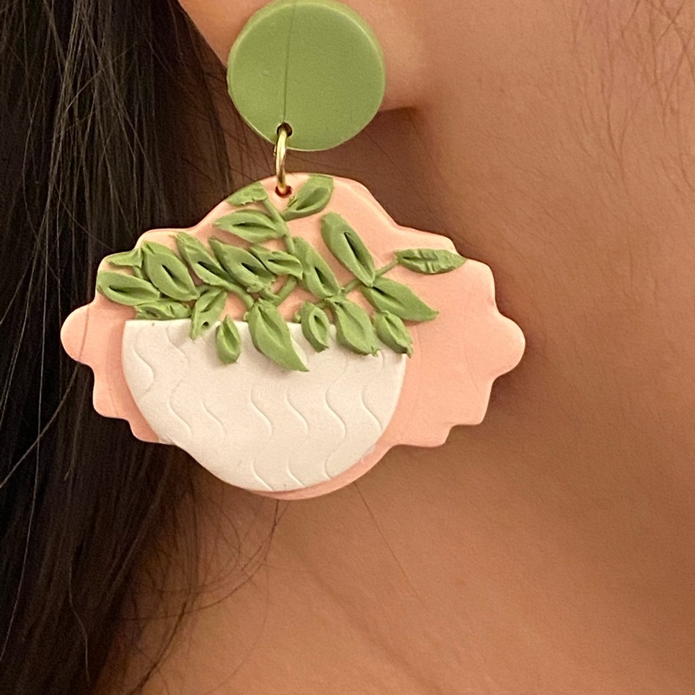 Potted polymer clay earrings - Picture 2 of 2
